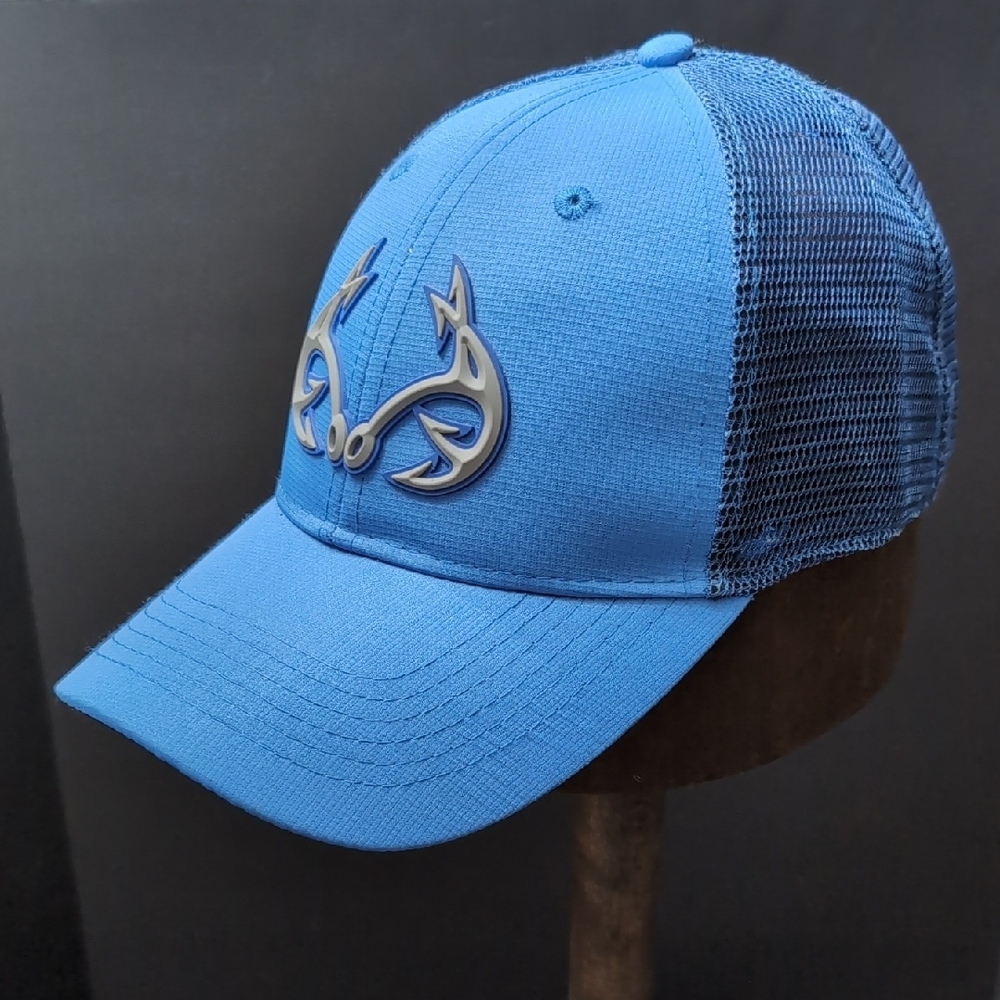 Real tree Fishing 3D Men's Blue Mesh Snapback Trucker Hat.